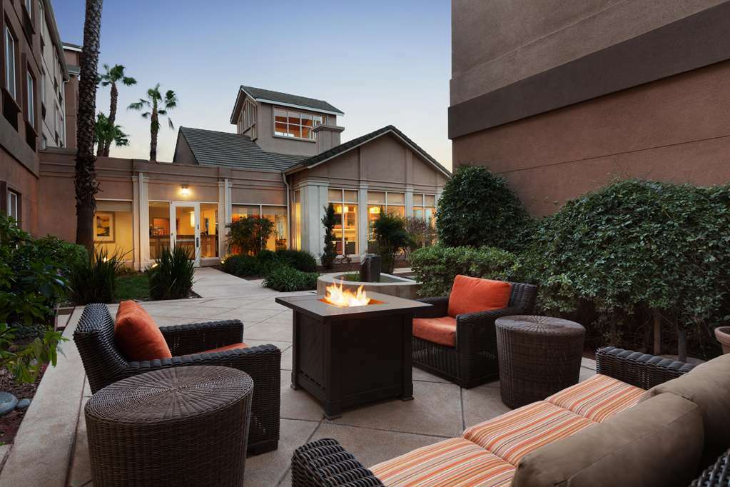 Hilton Garden