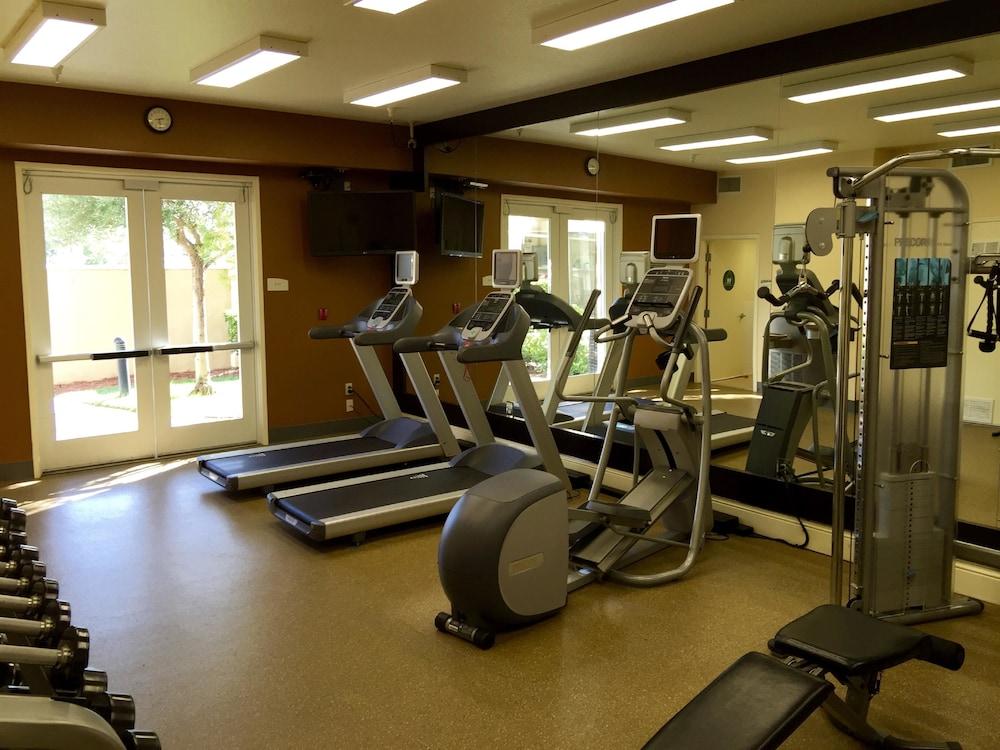 Hotel Hilton Garden 3*