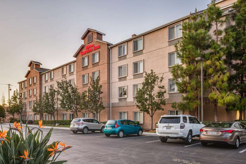 Hilton Garden 3*